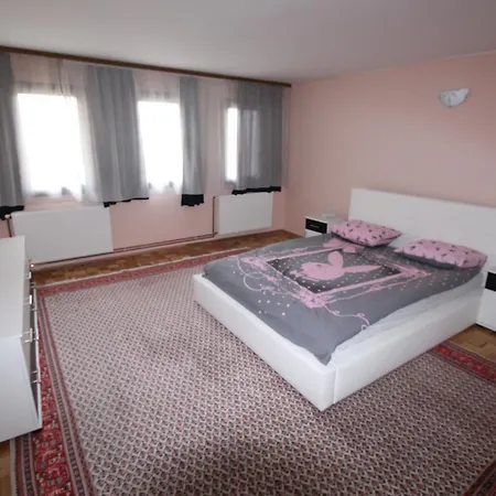 House For Couples And Family In Old Town Сasa de vacaciones Sarajevo